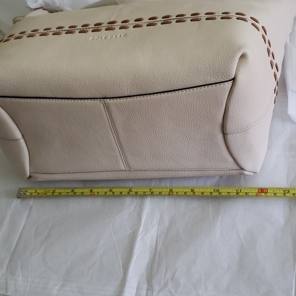 Cole Haan NEW Brynn Leather Shoulder Bag Large NWT Ivory - Picture 10 of 16